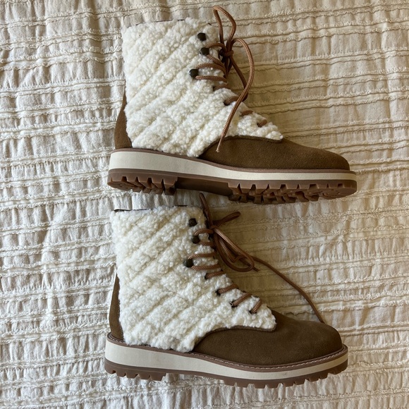 Cecelia Sherpa Boots - Picture 5 of 10